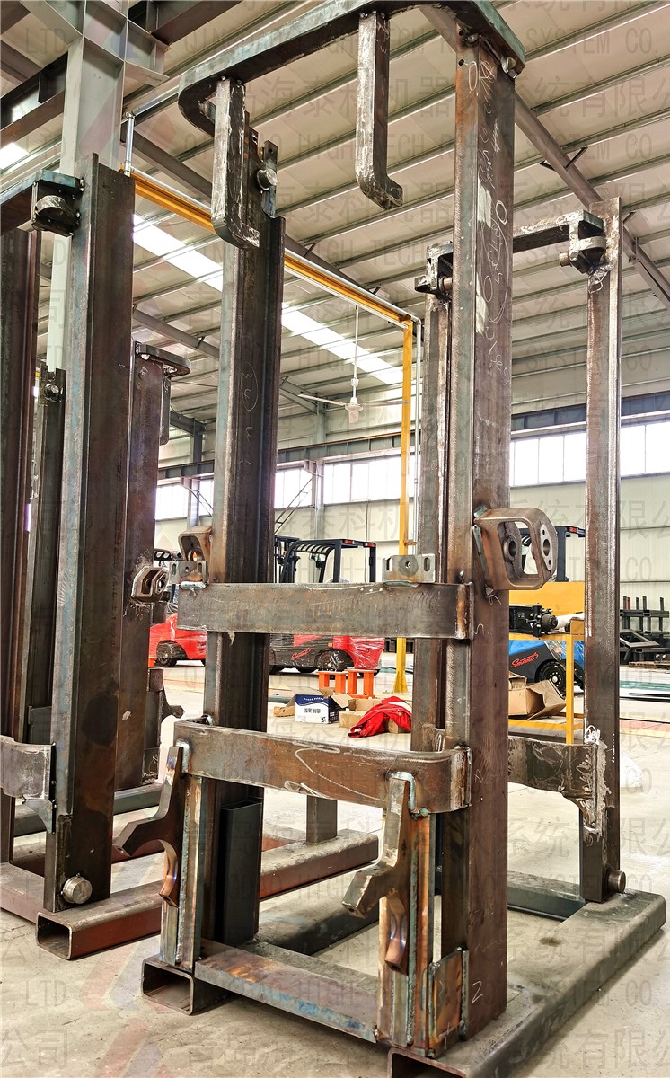 叉車內(nèi)、外門架